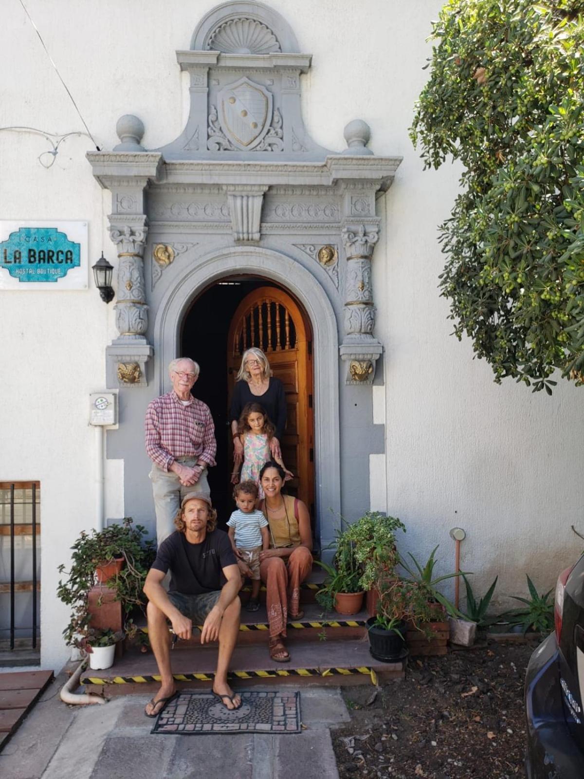 Hostal Boutique Casa La Barca Santiago Exterior photo